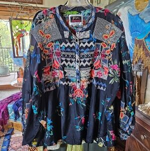 Johnny Was Striking Embroiderd Blouse
